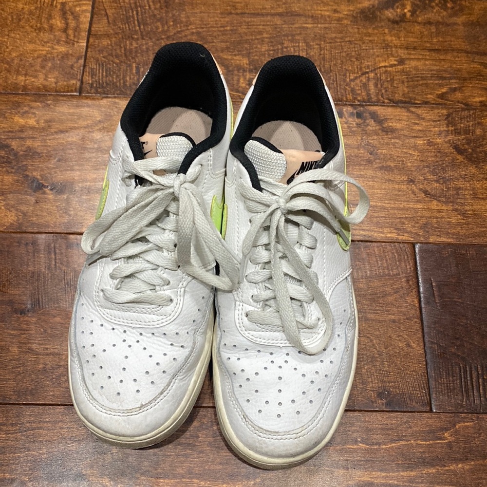 Nike Court Vision